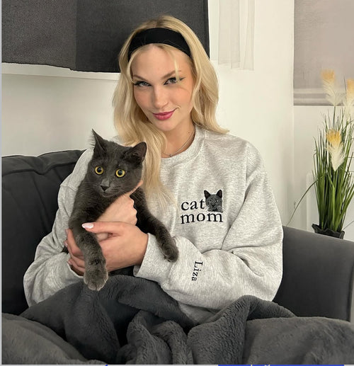 Her 'cat mom' crewneck